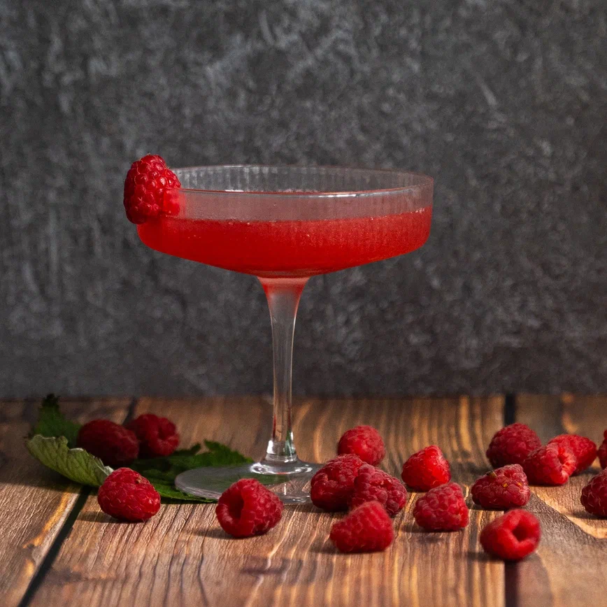 Cosmonaut Cocktail Recipe | A Bold Gin & Raspberry Delight